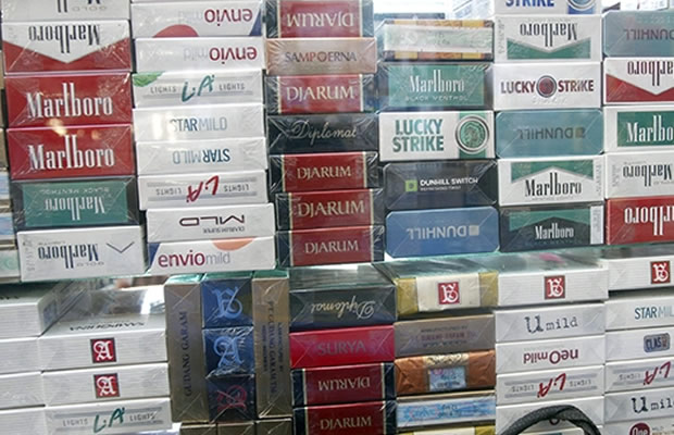 Mais De 100 Mil Cigarros Apreendidos Em Malas De Por o No Aeroporto De mais-de-100-mil-cigarros-apreendidos-em-malas-de-por-o-no-aeroporto-de